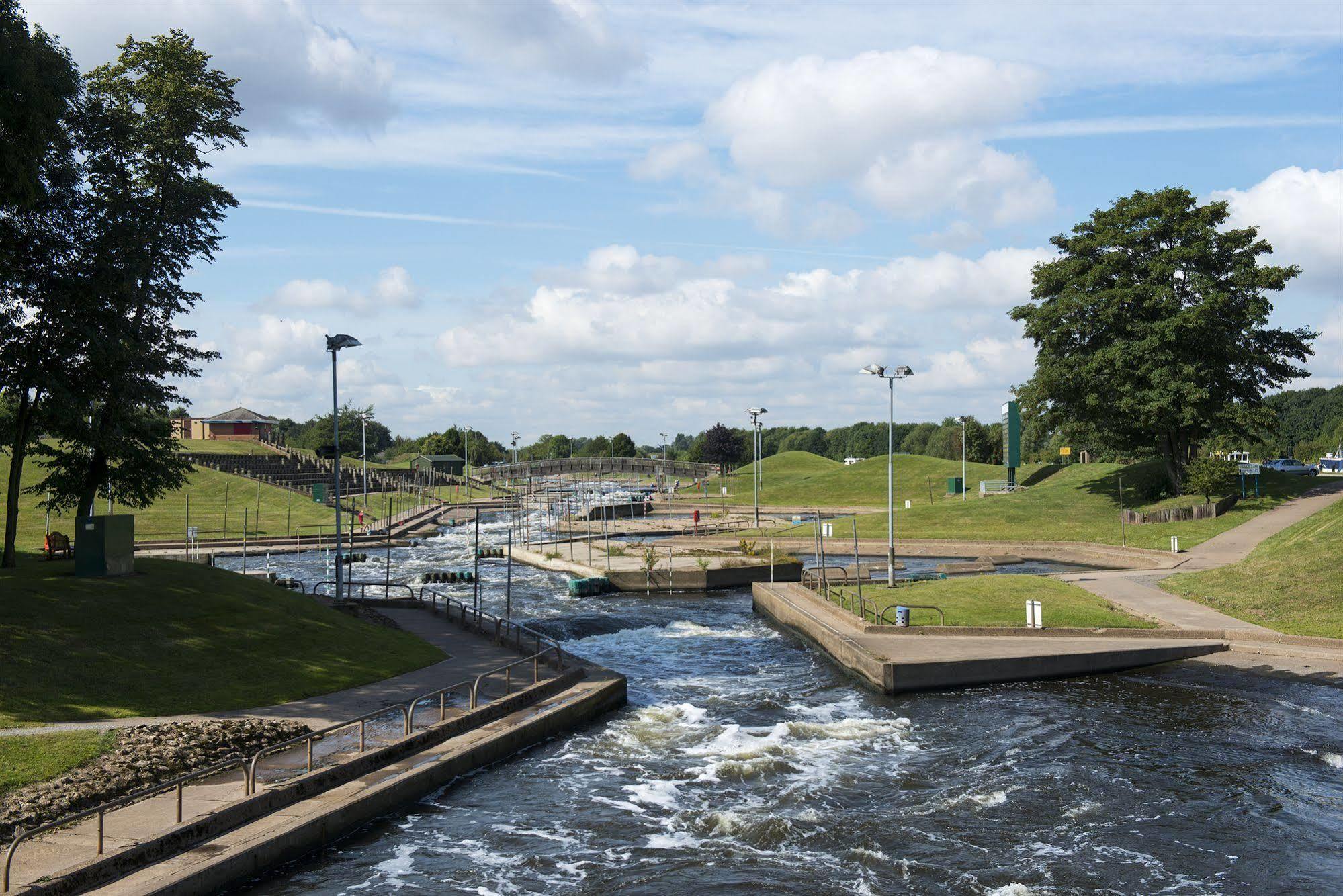 Holme Pierrepont Country Park Home Of The National Water Sports Centre Colwick Esterno foto
